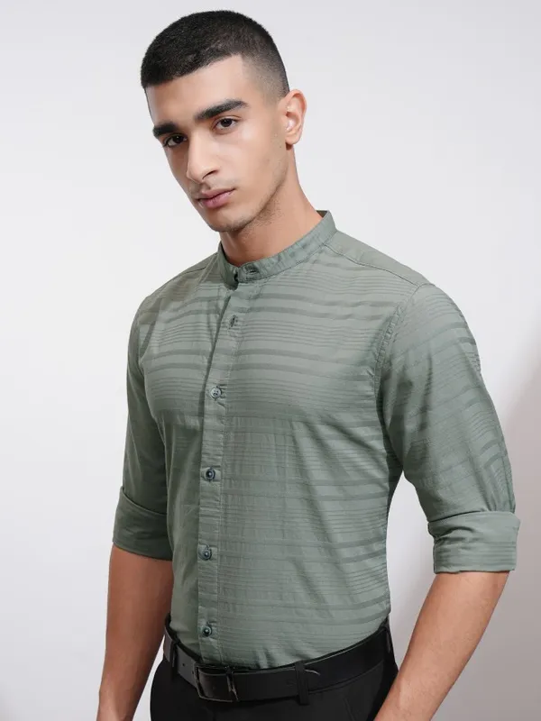 Highlander Men Olive Striped Regular Fit Casual Shirt