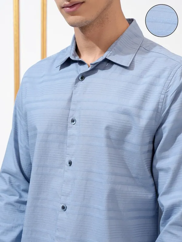 Highlander Men Blue Striped Regular Fit Casual Shirt