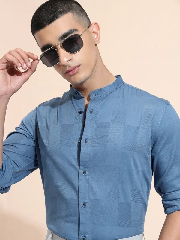 Highlander Men Blue Checked Regular Fit Casual Shirt