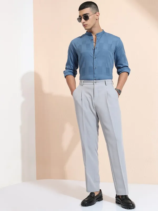 Highlander Men Blue Checked Regular Fit Casual Shirt