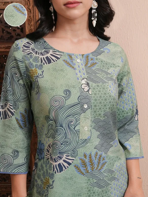 Vishudh Women Green Printed Straight Kurta