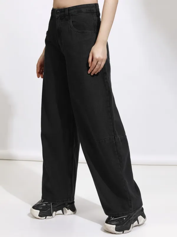 Tokyo Talkies Women Black Straight Fit Jeans