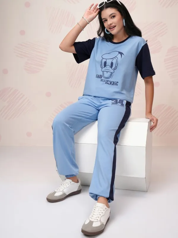 Disney By Tokyo Talkies Women Blue Donald Duck T-Shirt With Trousers Co-Ords