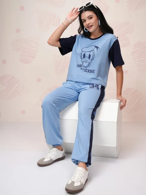 Disney By Tokyo Talkies Women Blue Donald Duck T-Shirt With Trousers Co-Ords