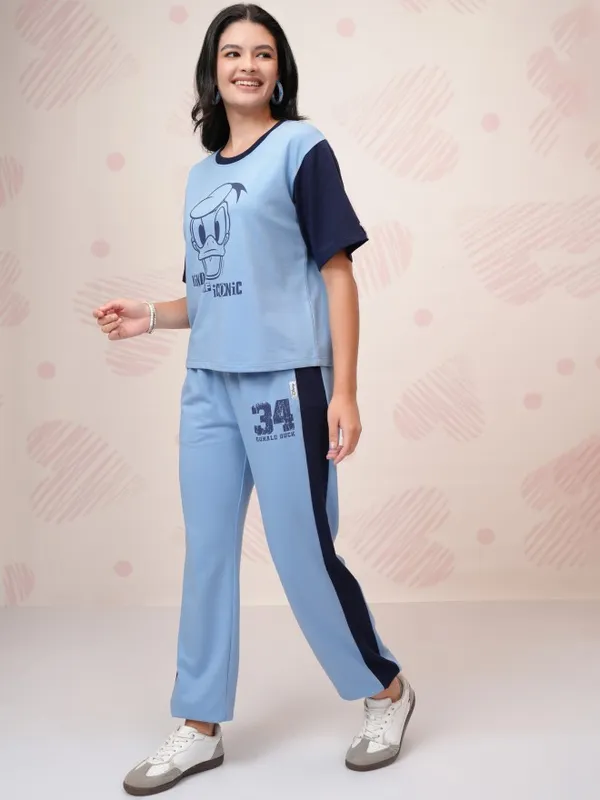 Disney By Tokyo Talkies Women Blue Donald Duck T-Shirt With Trousers Co-Ords