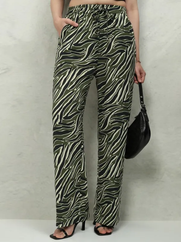 Tokyo Talkies Women Olive Printed Flared Casual Trouser