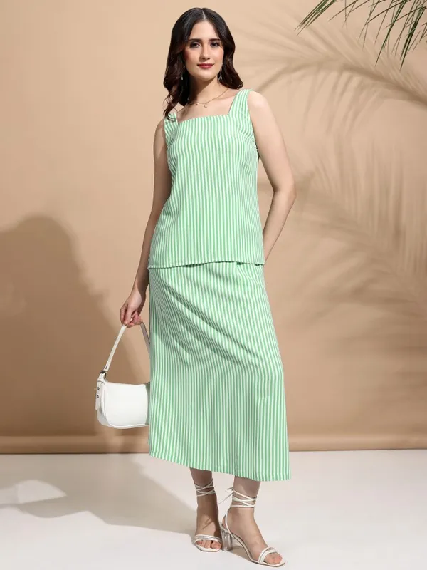 Tokyo Talkies Women Green Top With Skirt Co-Ords