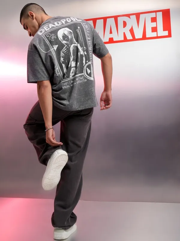 Marvel By Highlander Men Charcoal Deadpool Printed Oversized Fit T-Shirt
