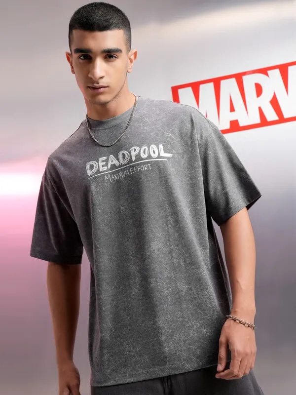 Marvel By Highlander Men Charcoal Deadpool Printed Oversized Fit T-Shirt