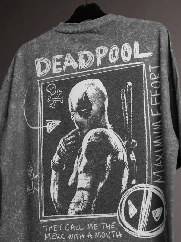 Marvel By Highlander Men Charcoal Deadpool Printed Oversized Fit T-Shirt