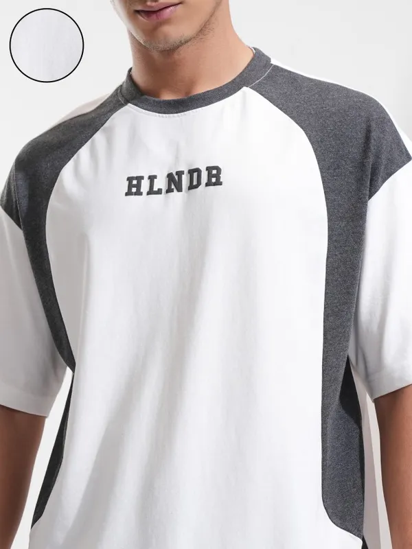 Highlander Men White Printed Oversized Fit T-Shirt