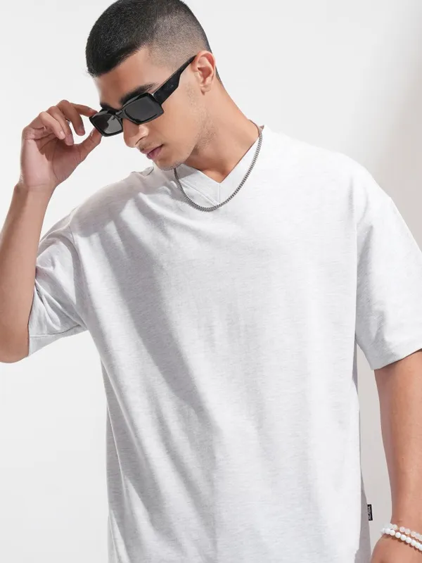 Men Solid Oversized Fit T-Shirt