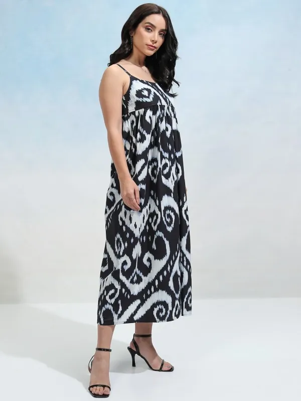 Tokyo Talkies Women Black Printed Fit and Flare Dress