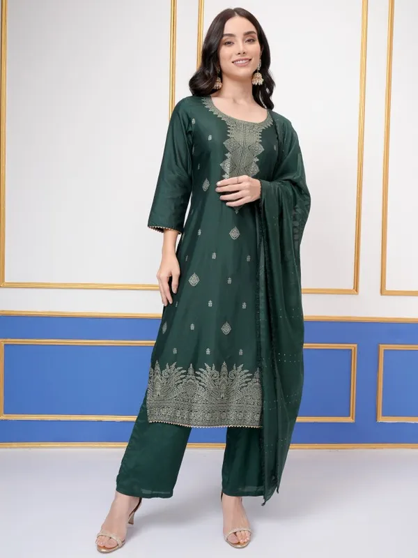 Vishudh Women Green Printed Kurta With Trousers And Dupatta