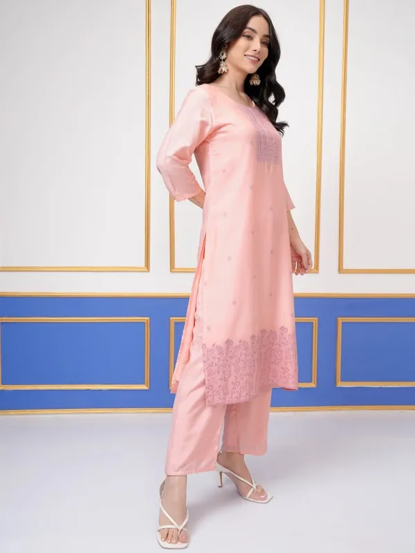 Vishudh Women Pink Printed Kurta With Trousers And Dupatta