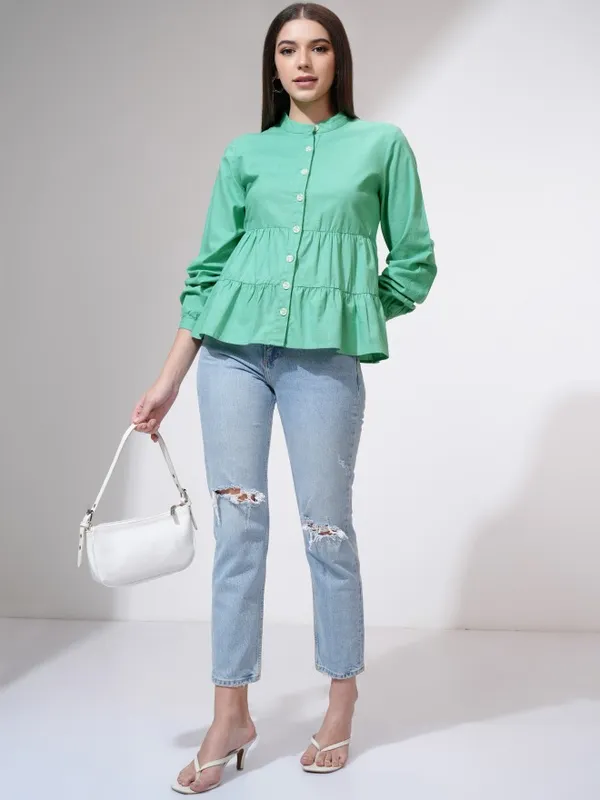 Solid Tiered Top
