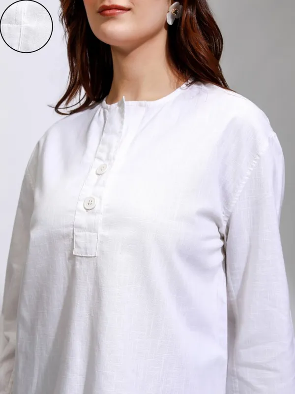 Solid Regular Top
