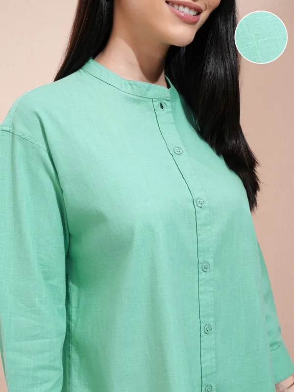 Tokyo Talkies Women Green Solid Shirt Style Top