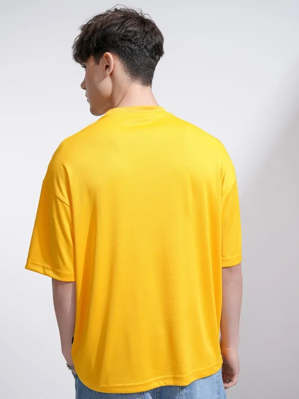 Highlander Men Yellow Printed Round Neck Oversized Fit T-Shirt