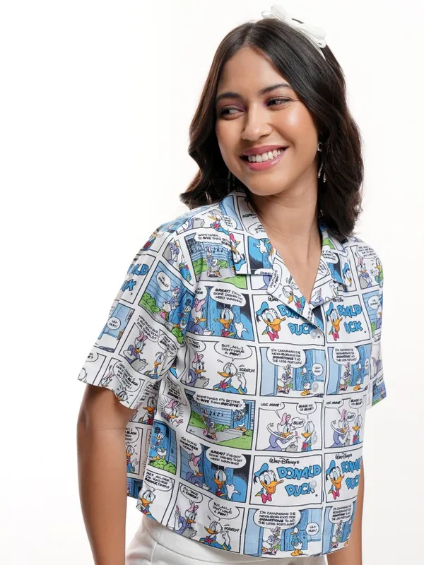 Disney By Tokyo Talkies Women White Donald And Daisy Printed Casual Shirt