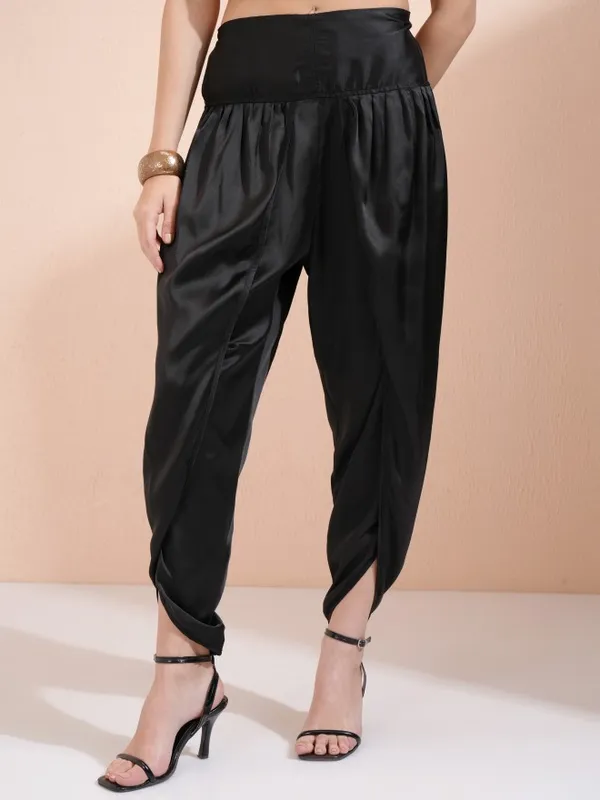 Vishudh Women Black Regular Fit Dhoti Pant