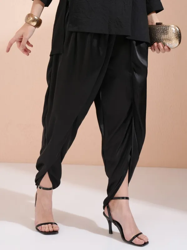 Vishudh Women Black Regular Fit Dhoti Pant