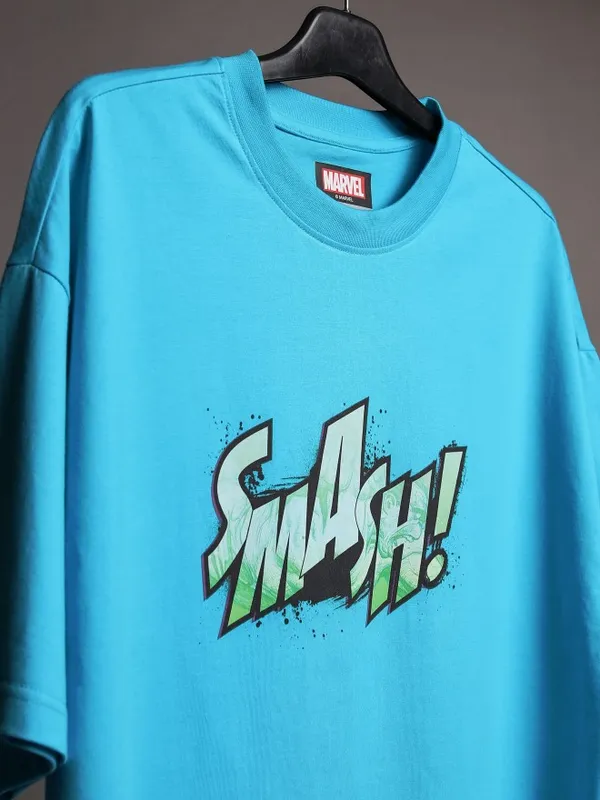 Marvel By Highlander Men Turquoise Blue Hulk Printed Oversized Fit T-Shirt