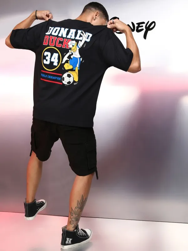 Disney By Highlander Men Black Donald Duck Printed Round Neck Oversized Fit T-Shirt