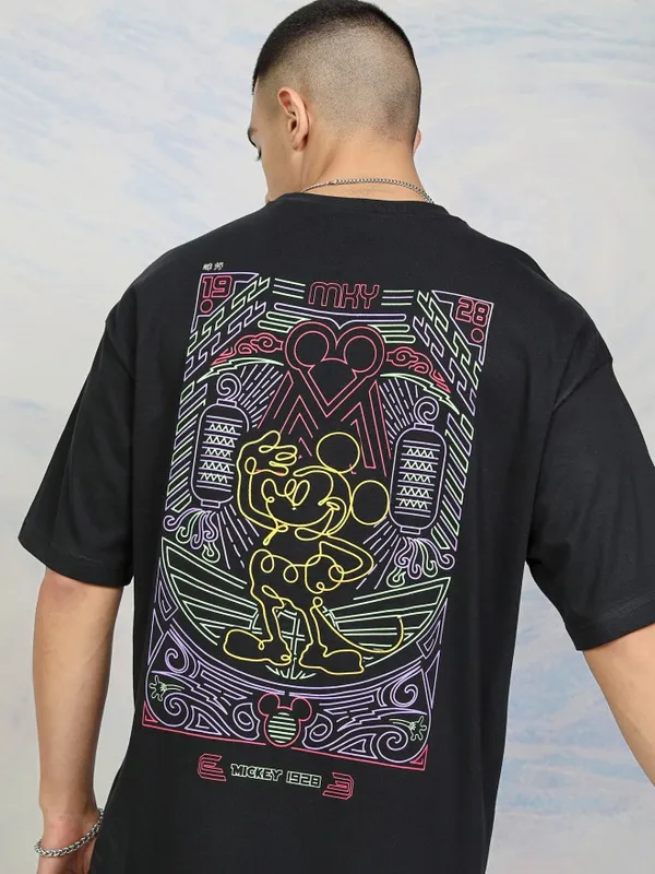 Disney By Highlander Men Black Mickey Mouse Printed Round Neck Oversized Fit T-Shirt