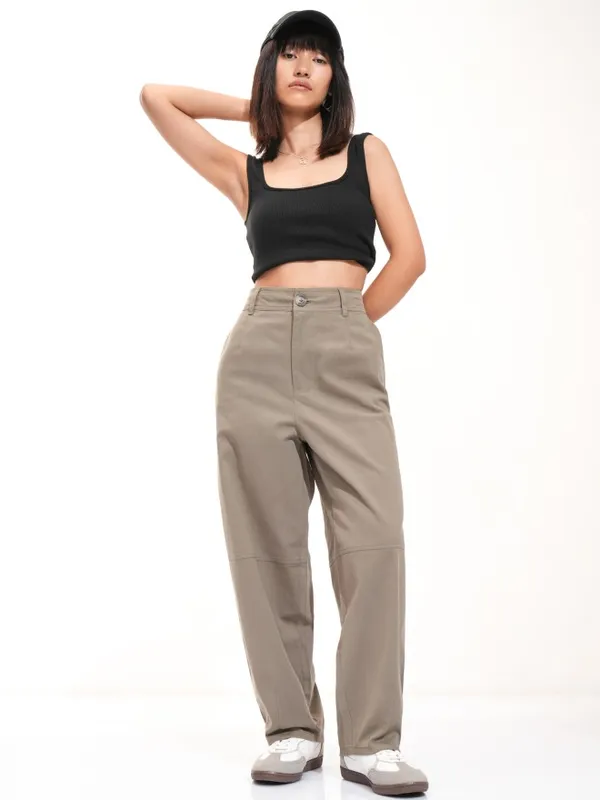 Tokyo Talkies Women Grey Solid Loose Fit Wide Leg Trouser