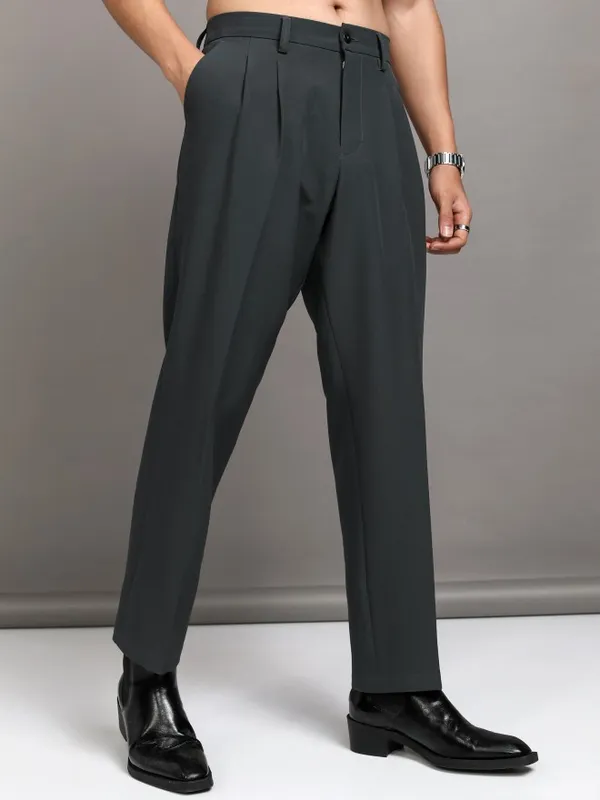 Highlander Men Grey Straight Fit Solid Formal Trouser
