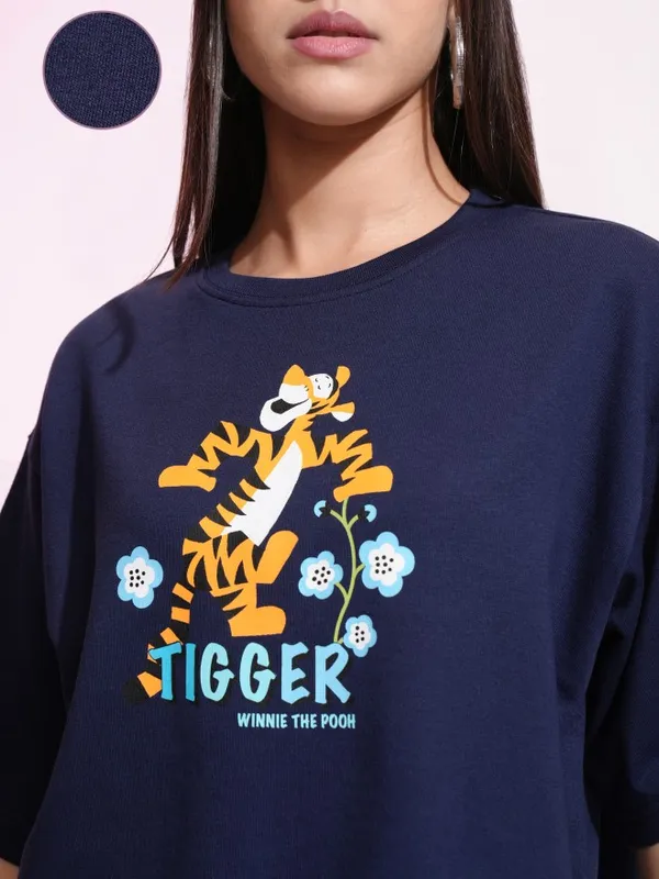 Disney By Tokyo Talkies Women Navy Blue Tigger T-shirt With Short