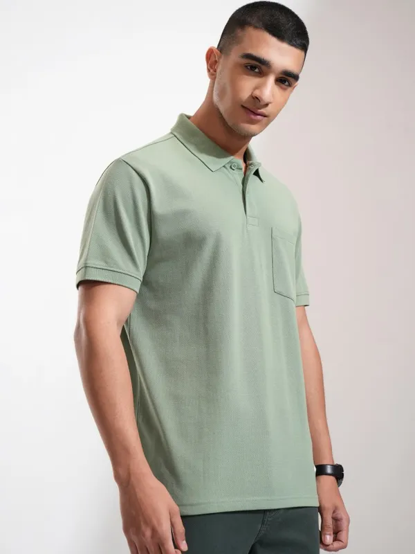 Highlander Men Olive Solid Polo Collar T-Shirt