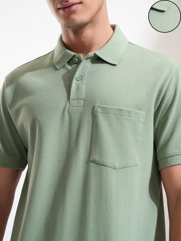 Highlander Men Olive Solid Polo Collar T-Shirt