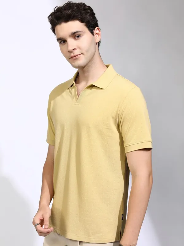 Highlander Men Beige Solid Polo Collar T-Shirt