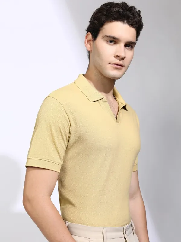 Highlander Men Beige Solid Polo Collar T-Shirt