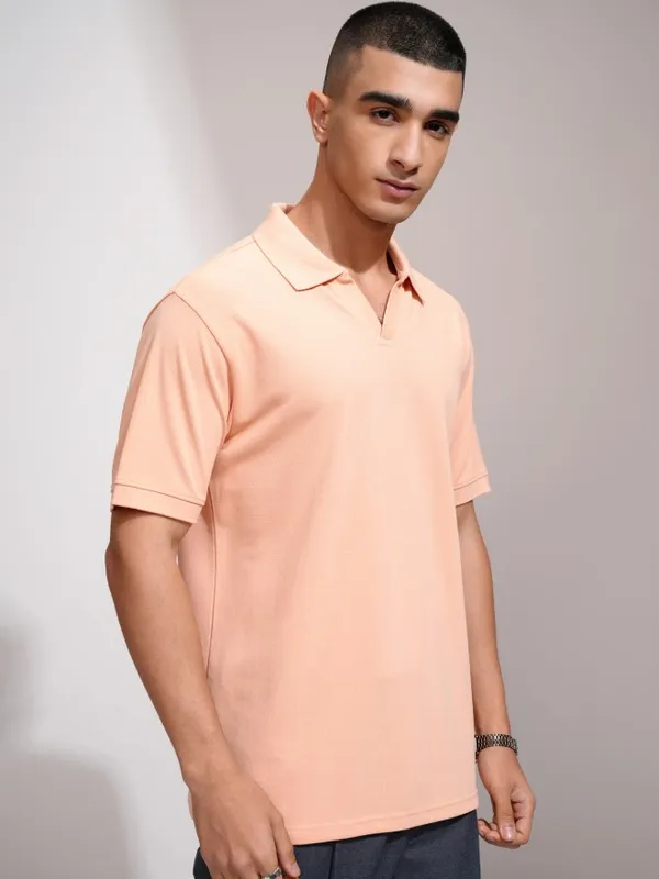 Highlander Men Coral Solid Polo Collar T-Shirt