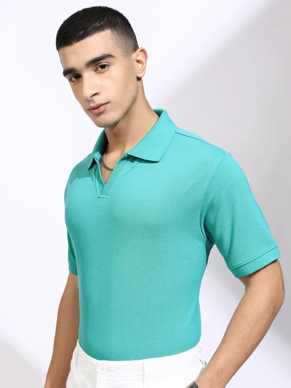 Highlander Men Sea Green Solid Polo Collar T-Shirt