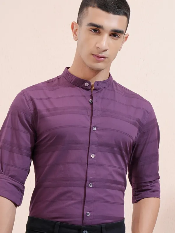 Highlander Men Purple Striped Regular Fit Casual Shirt