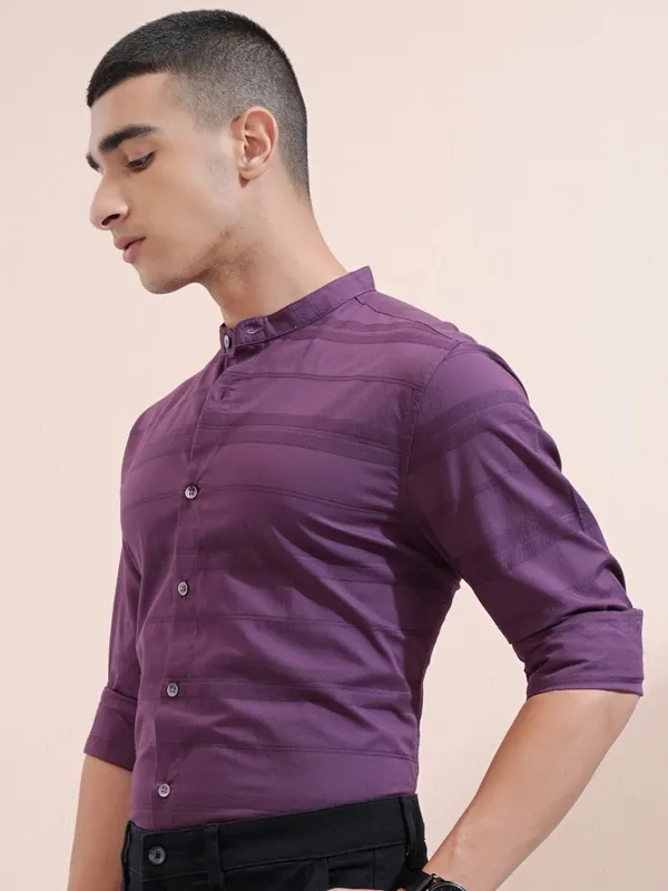 Highlander Men Purple Striped Regular Fit Casual Shirt