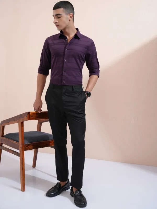 Highlander Men Purple Striped Regular Fit Casual Shirt