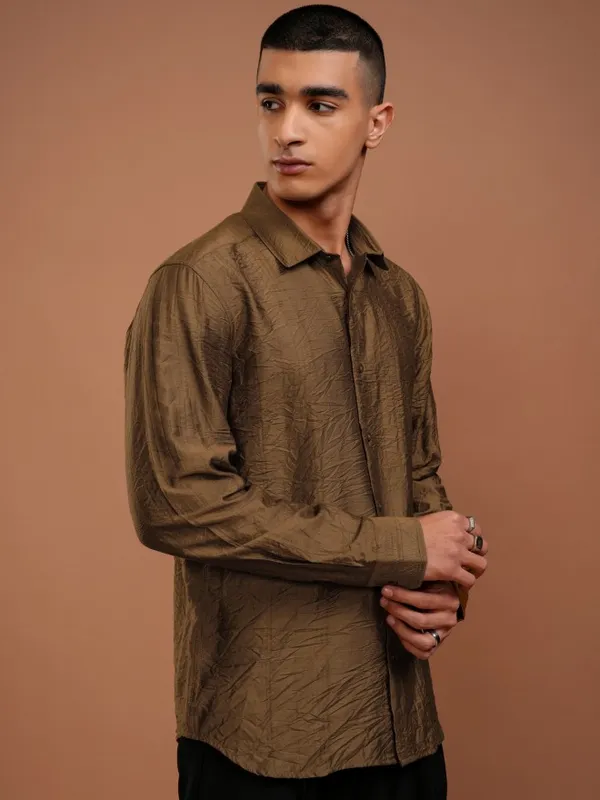 Highlander Men Brown Checked Slim Fit Casual Shirt