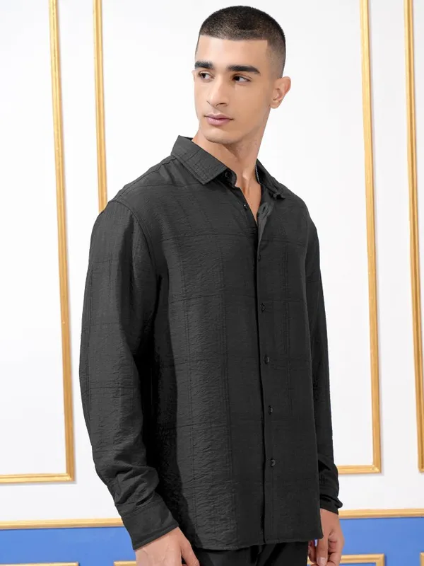 Highlander Men Black Textured Slim Fit Casual Shirt