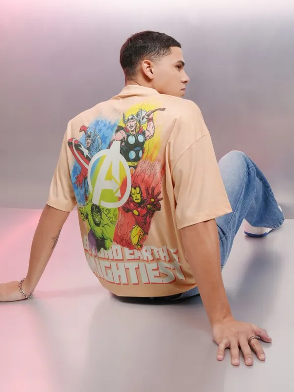 Marvel By Highlander Men Pink Avengers Printed Round Neck Oversized Fit T-Shirt