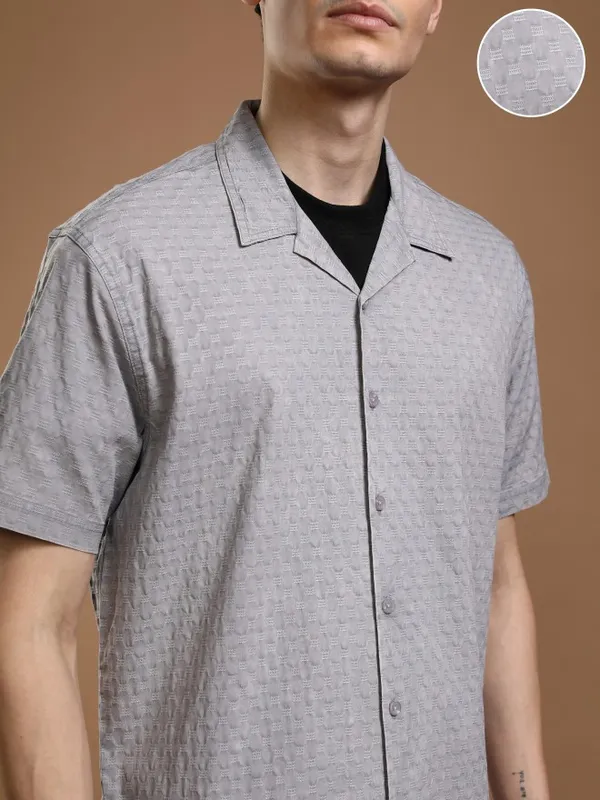 Highlander Men Grey Textured Relaxed Fit Casual Shirt