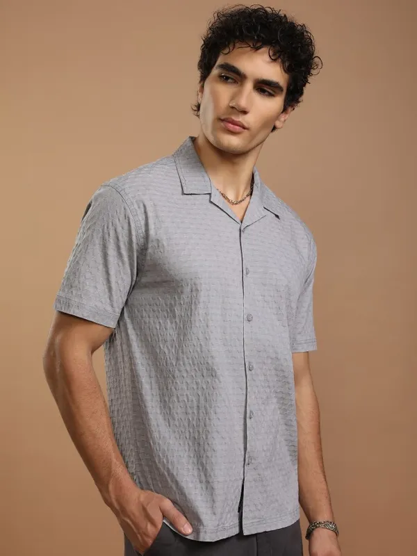 Highlander Men Grey Textured Relaxed Fit Casual Shirt
