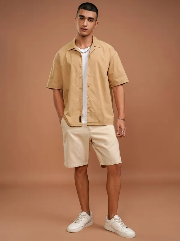 Highlander Men Mustard Solid Oversized Fit Casual Shirt