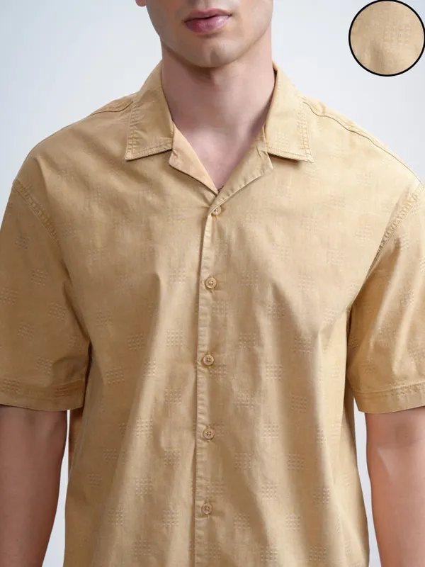 Highlander Men Mustard Solid Oversized Fit Casual Shirt