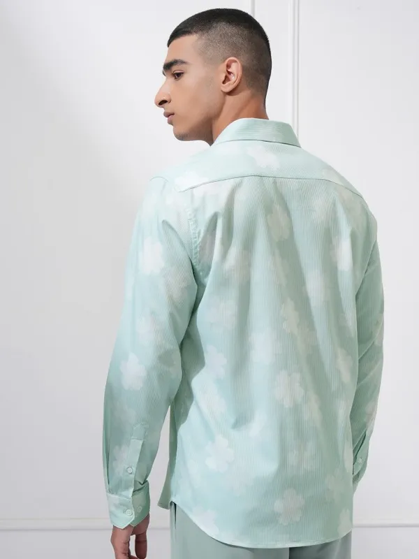 Highlander Men Green Printed Slim Fit Casual Shirt