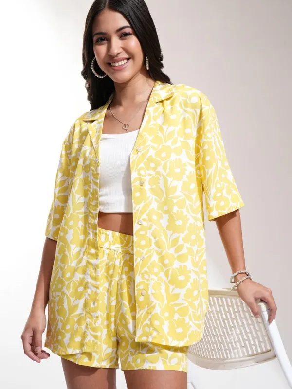 Tokyo Talkies Women Yellow Shirt With Shorts Co-Ords